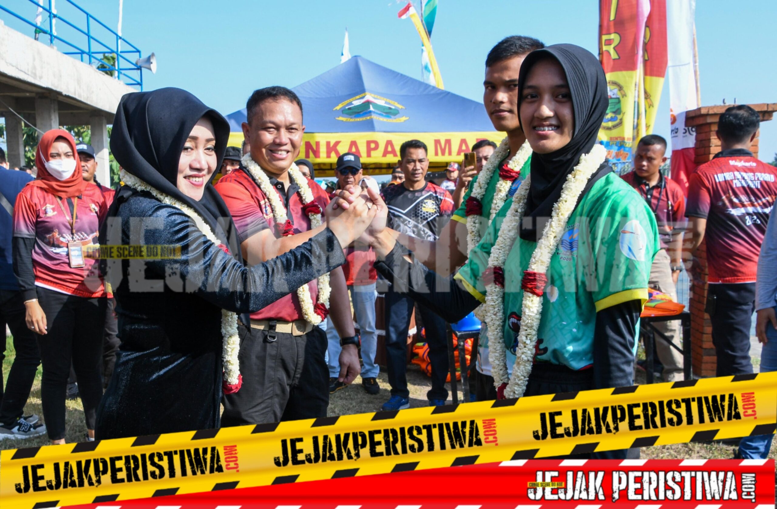 Komandan Resimen Kavaleri Marinir Dan Bupati Mojokerto Buka Lomba